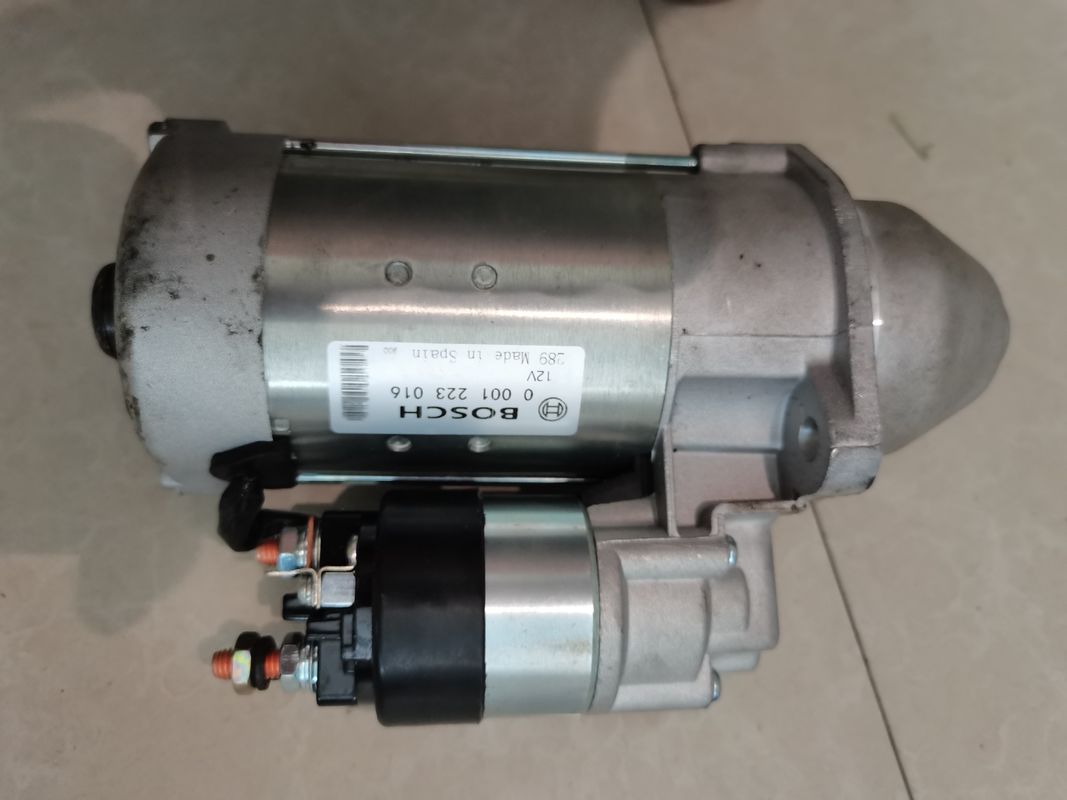 01183599 1182124 1182382 1183599 Moteur de démarrage pour rouleau tandem HD12 HD10 HD70 HD75